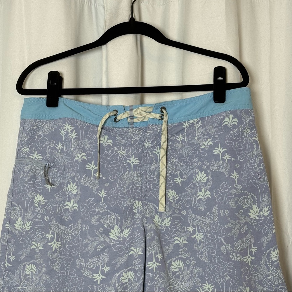 Patagonia Wavefarer Boardshorts Men’s 33 Ghost Purple - Picture 4 of 13